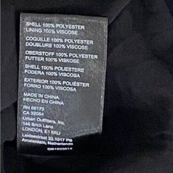 NWT People, Carina Meadow Lace Dress Size L Retail $350.
New with tag - Picture 11 of 11